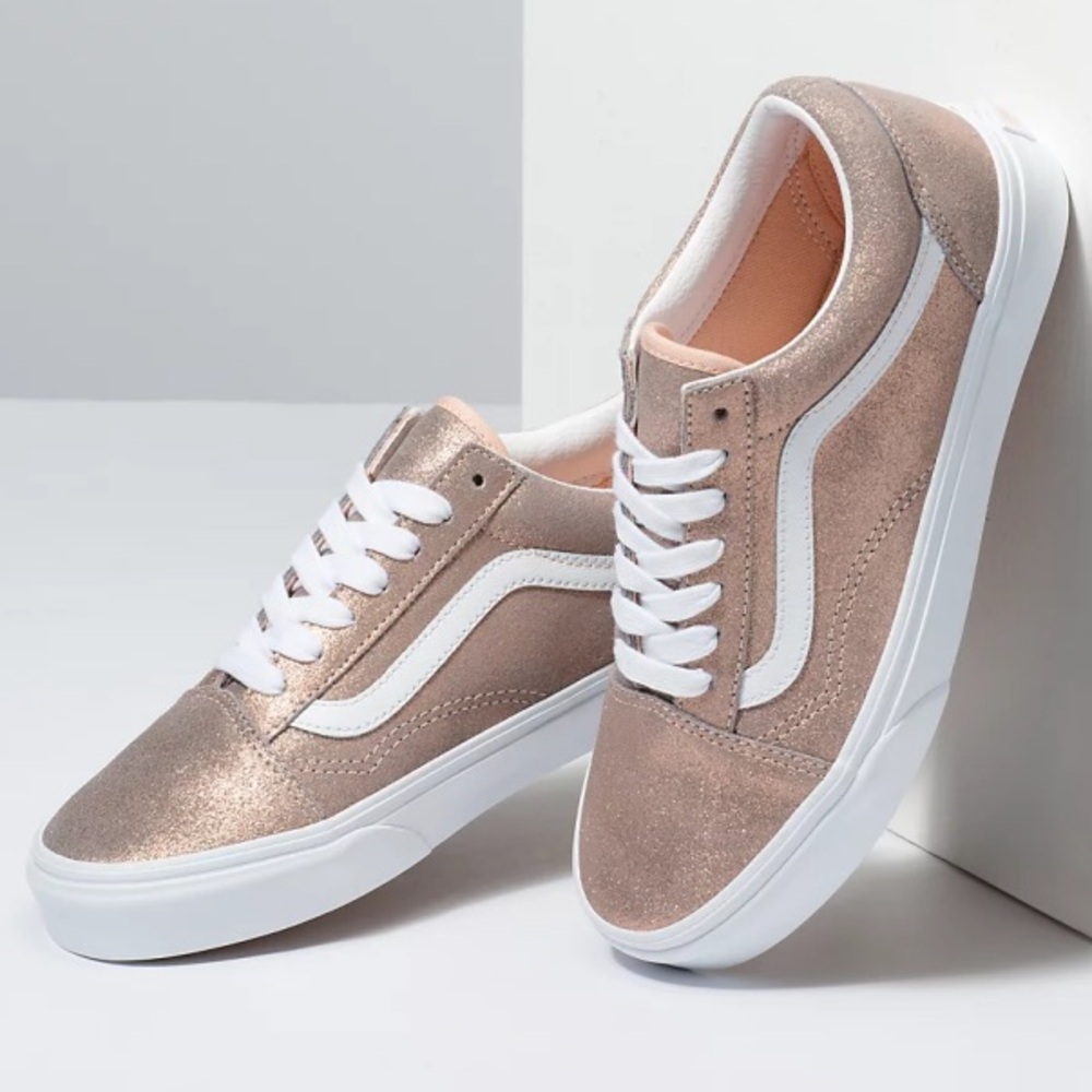 WOMEN’S VANS OLD SKOOL ROSE GOLD SHOES SNEAKERS 8.5 BRAND NEW WITH BOX